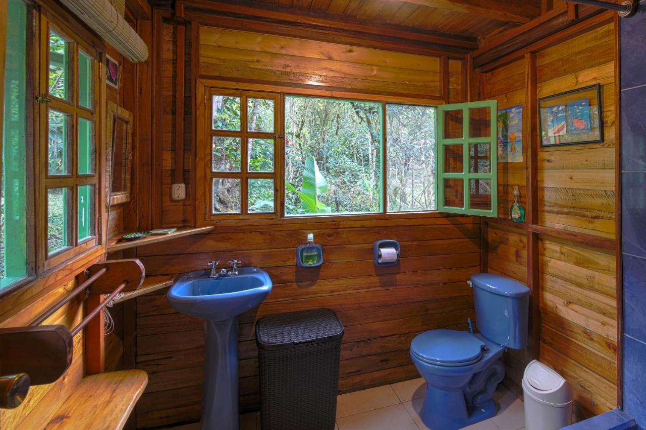 Mindo Eco Chalet Con Rio Y Cascada エクステリア 写真