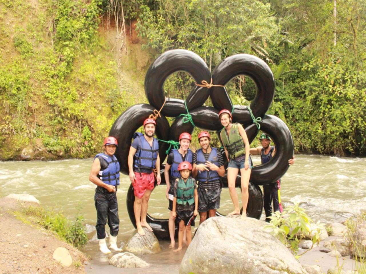 Mindo Eco Chalet Con Rio Y Cascada エクステリア 写真